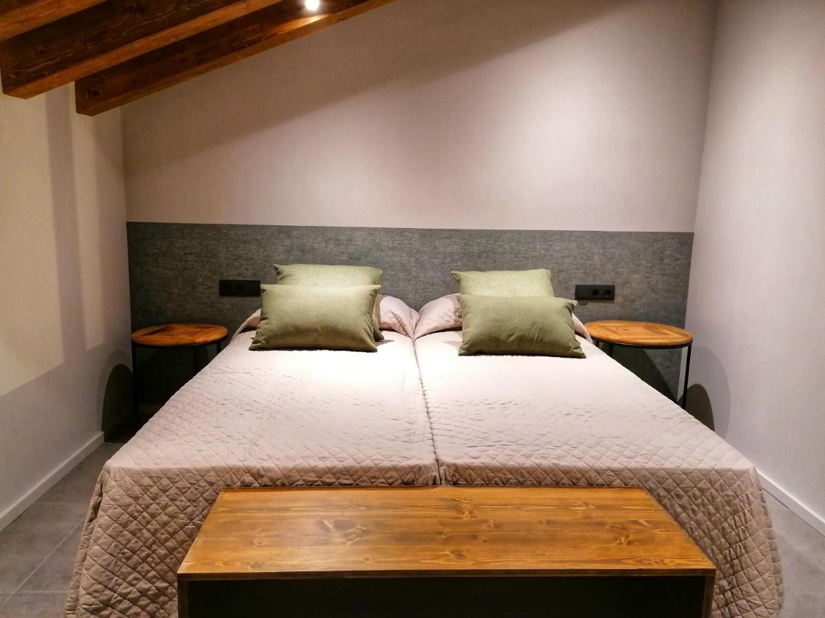 Apartament "El Castell" Casa Rural Cal Rialla Льївія Екстер'єр фото
